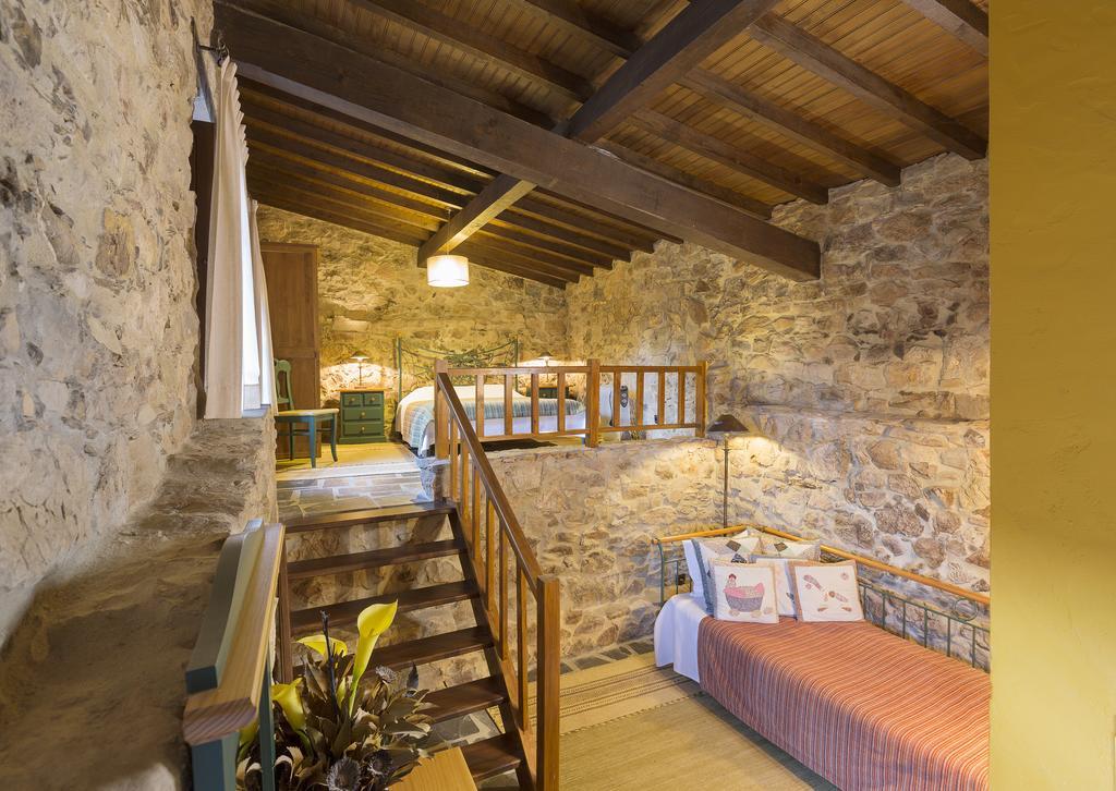 Casa Do Ze Sapateiro Hotel Ferraria de Sao Joao Bagian luar foto